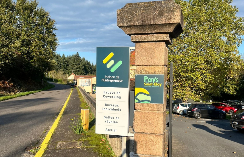 Image d'une enseigne drapeau